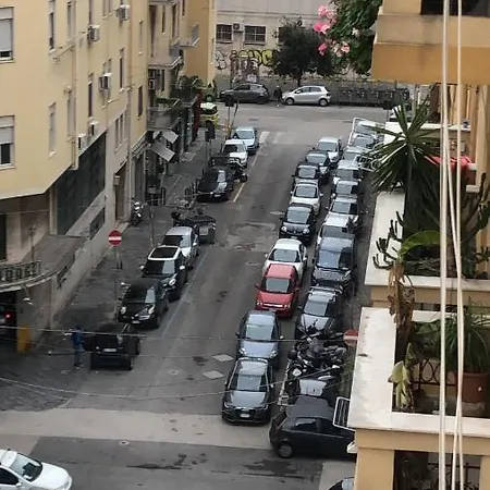 Partenope 120 Mq Νάπολη