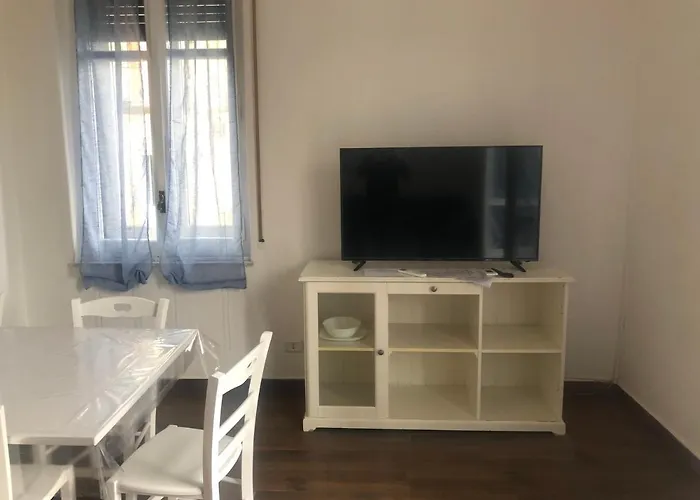 Partenope 120 Mq شقة