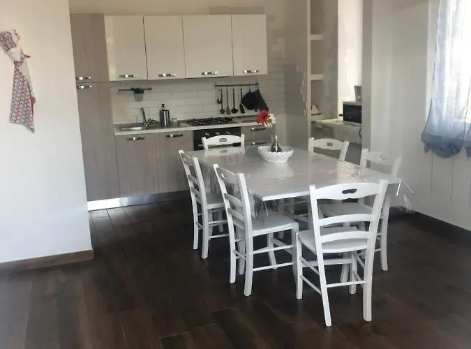 Partenope 120 Mq *