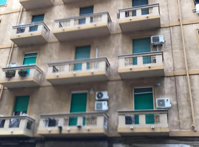 Partenope 120 Mq نابولي